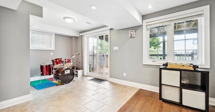 447 Longworth Avenue, Clarington, ON, L1C 0E1 - 36
