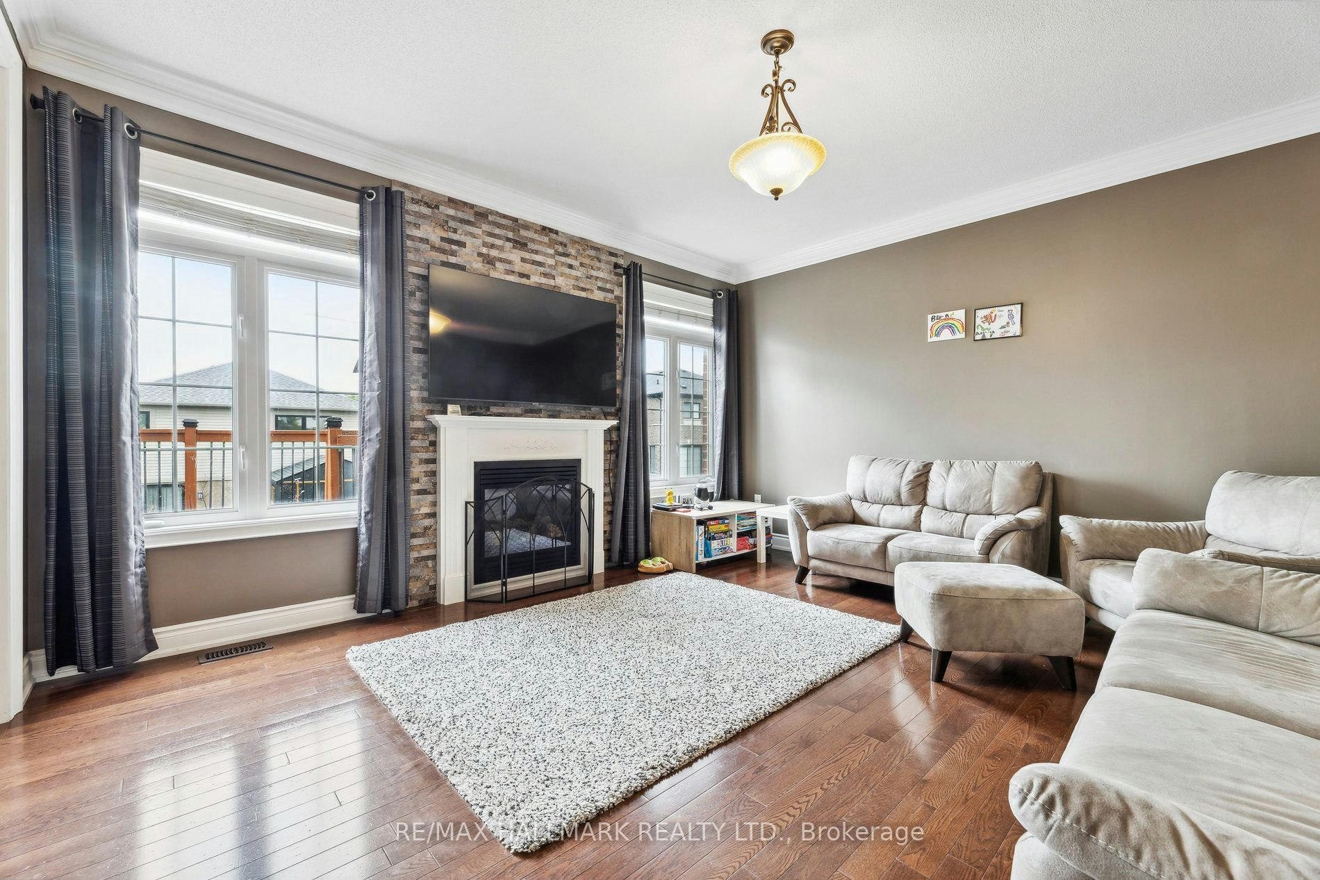 447 Longworth Avenue, Clarington, ON, L1C 0E1 - 11