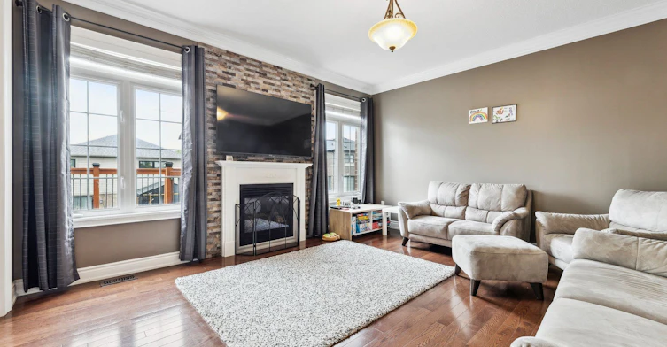 447 Longworth Avenue, Clarington, ON, L1C 0E1 - 11