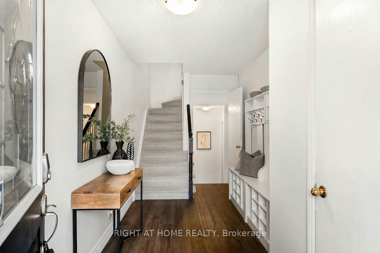 31-65 Sprucedale Way, Whitby, ON, L1N 9T9 - 2