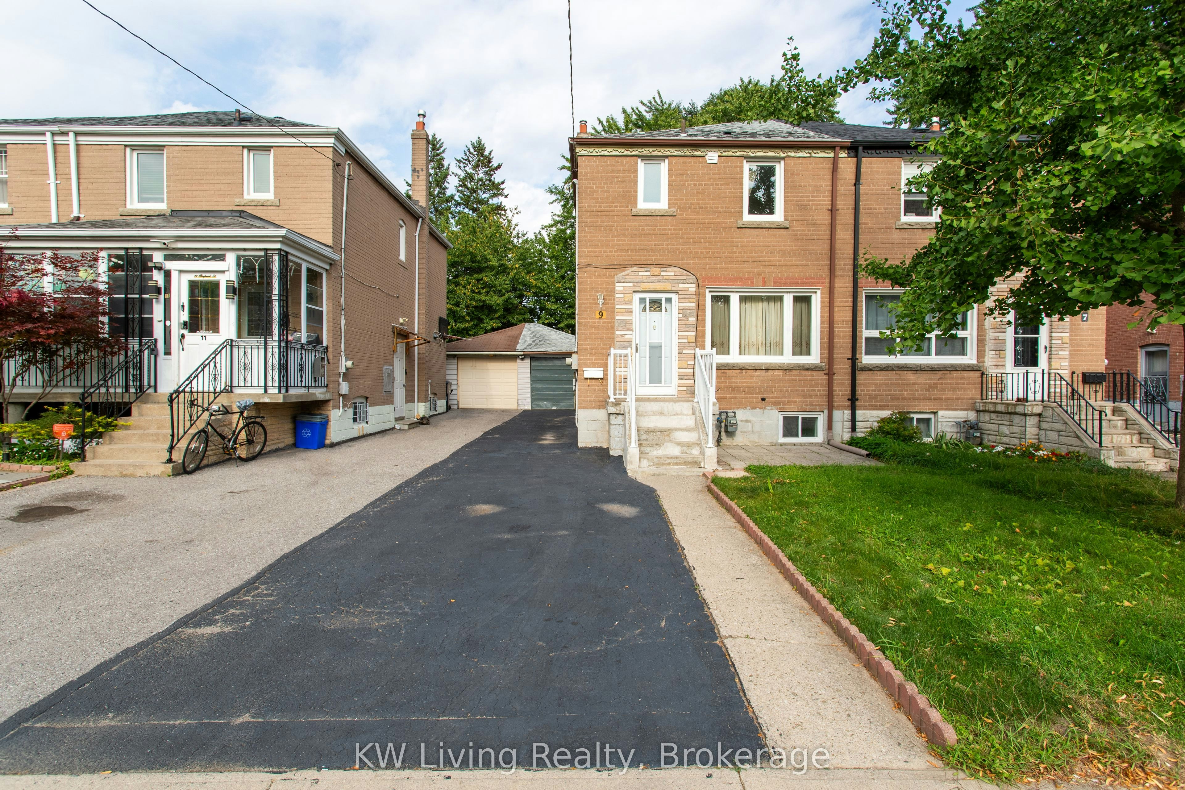 9 Rupert Street, Toronto, ON, M1K 1T3