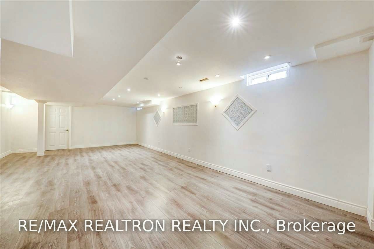 Bsmnt-6 Montebello Crescent, Ajax, ON, L1T 4M8 - 9