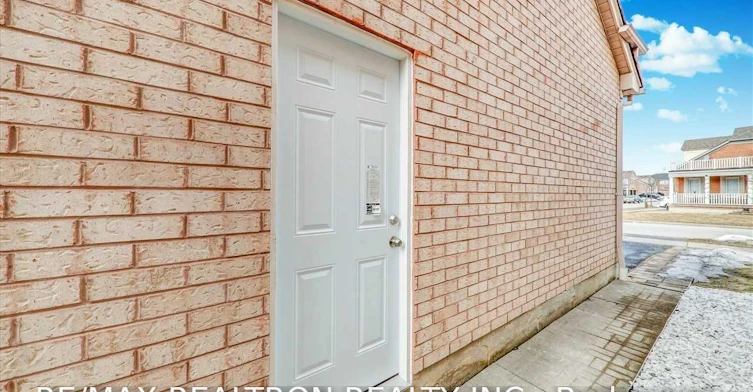 Bsmnt-6 Montebello Crescent, Ajax, ON, L1T 4M8 - 4