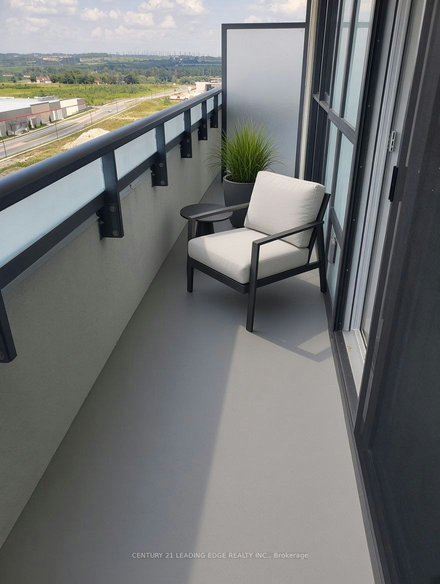 1236-2545 Simcoe Street, Oshawa, ON, L1L 0W3 - 4