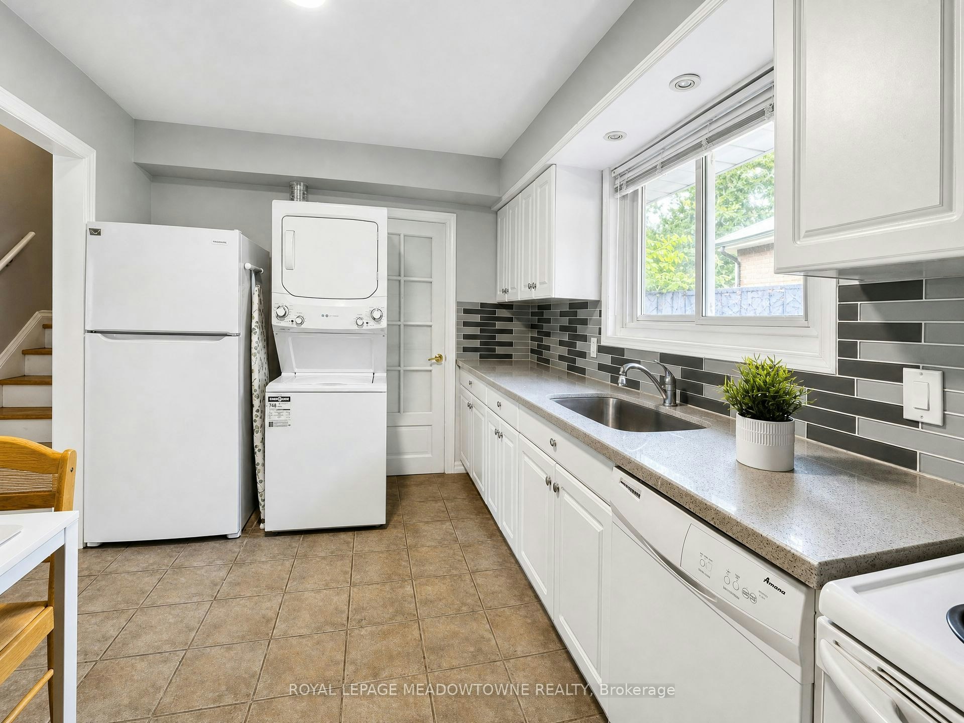 Upper-158 Coronation Drive, Toronto, ON, M1E 2H5 - 11