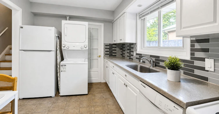 Upper-158 Coronation Drive, Toronto, ON, M1E 2H5 - 11