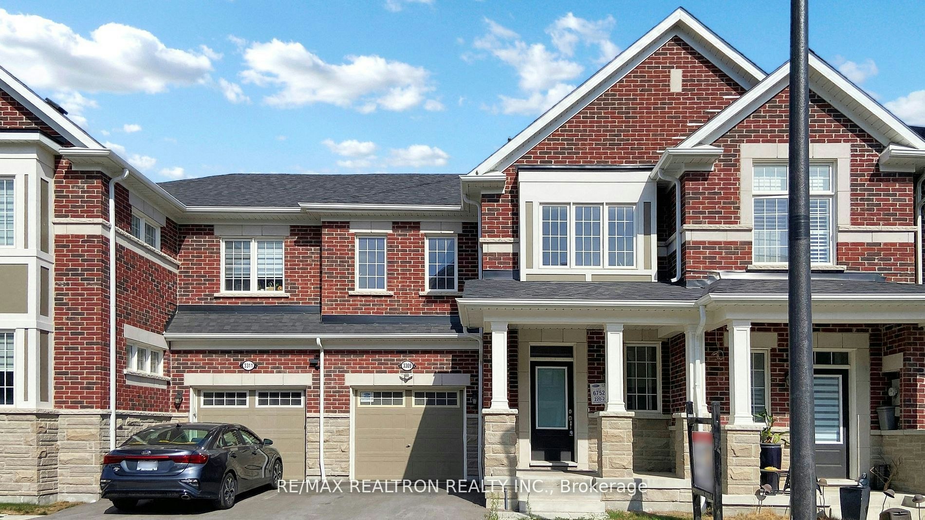 3309 Thunderbird Promenade, Pickering, ON, L1X 0N4