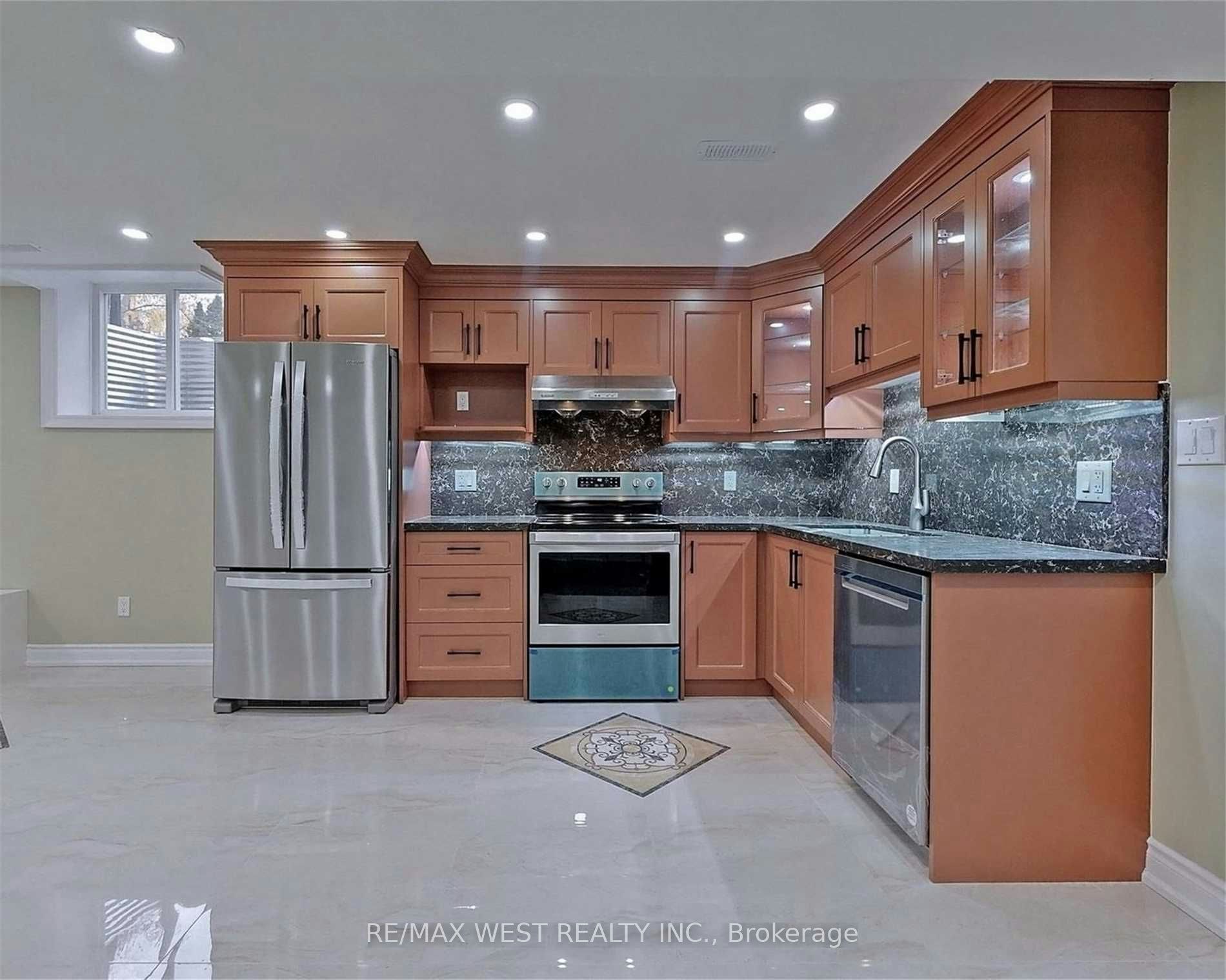 Bsmt-30 Williamson Drive W, Ajax, ON, L1T 4M8 - 3