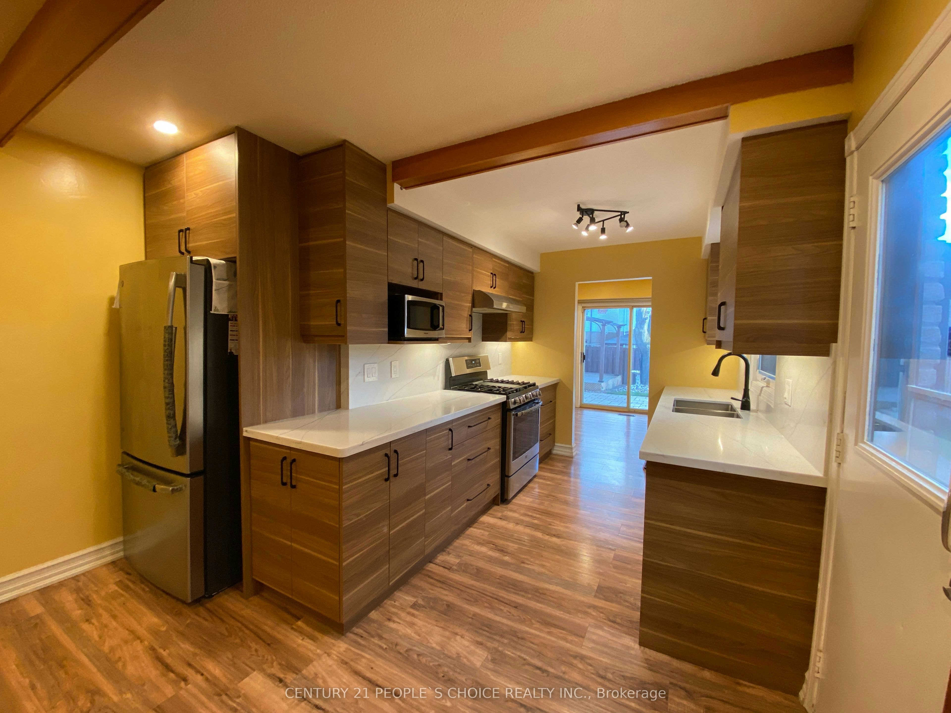 Unit1-128 Greenwich Square, Toronto, ON, M1J 3L3 - 12
