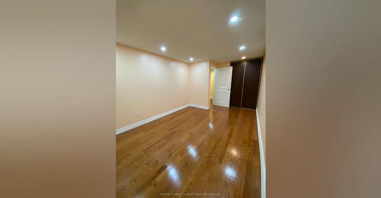 Unit1-128 Greenwich Square, Toronto, ON, M1J 3L3 - 23