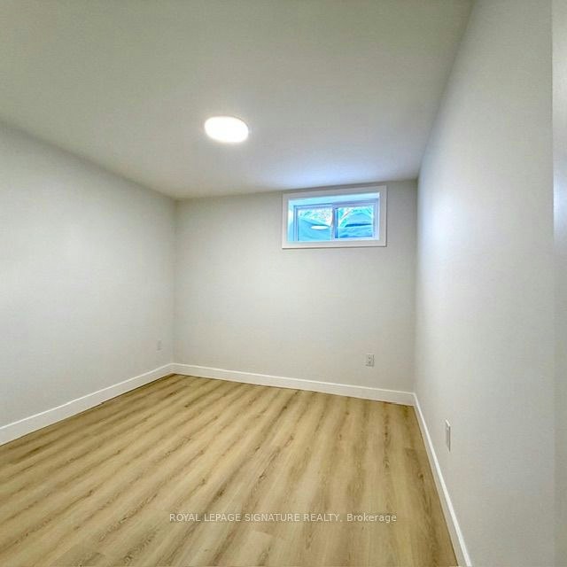 Lower-293 Glebemount Avenue, Toronto, ON, M4C 3V4 - 8