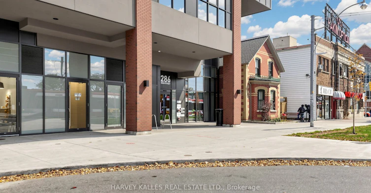 206-286 Main Street, Toronto, ON, M4C 4X4 - 2
