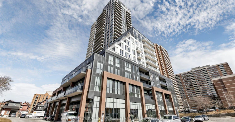 206-286 Main Street, Toronto, ON, M4C 4X4