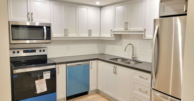 574 Strouds Lane, Pickering, ON, L1V 4S8 - 14