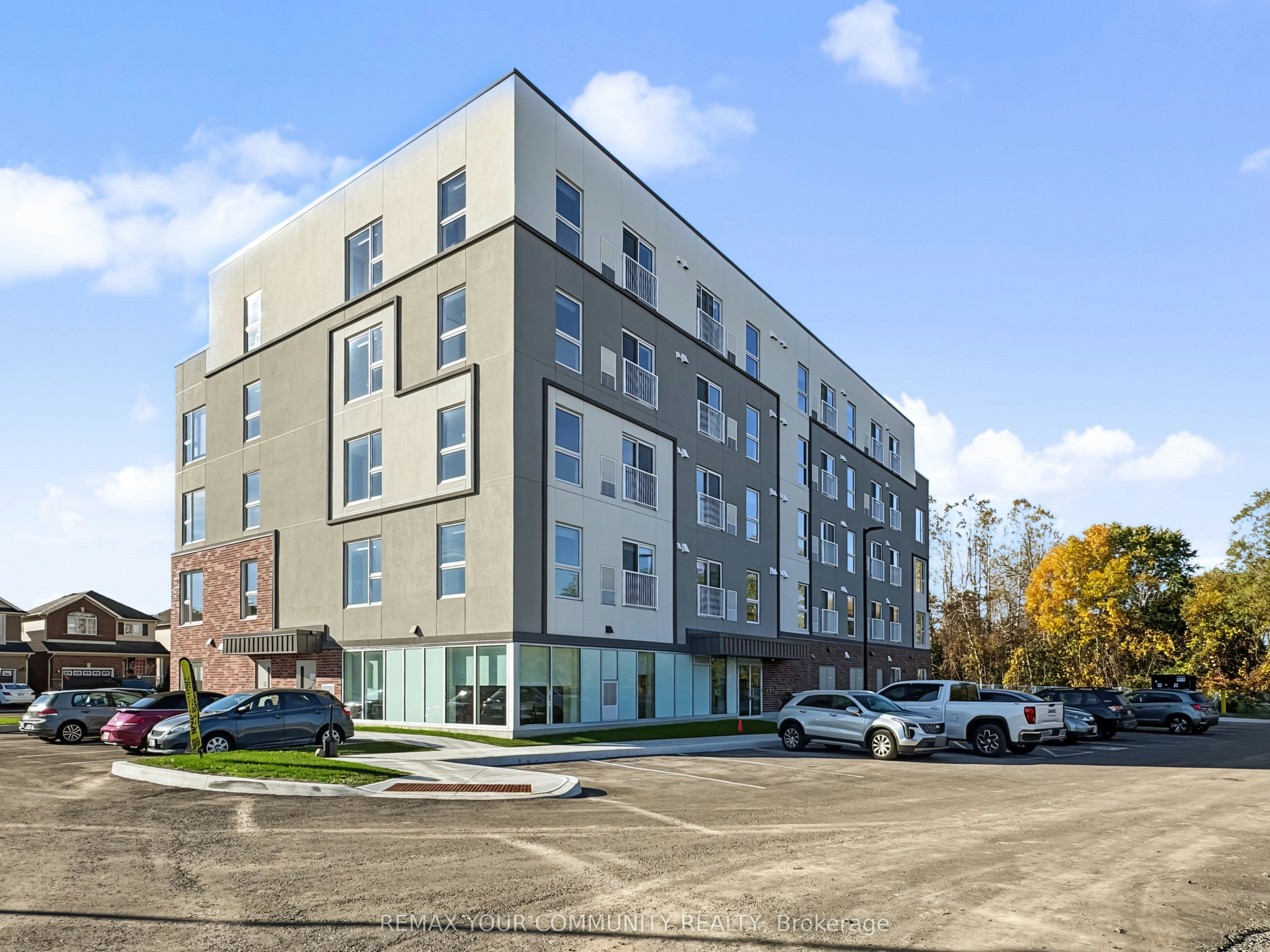 410-1687 Durham Regional Hwy 2 N/A, Clarington, ON, L1E 2R5 - 11