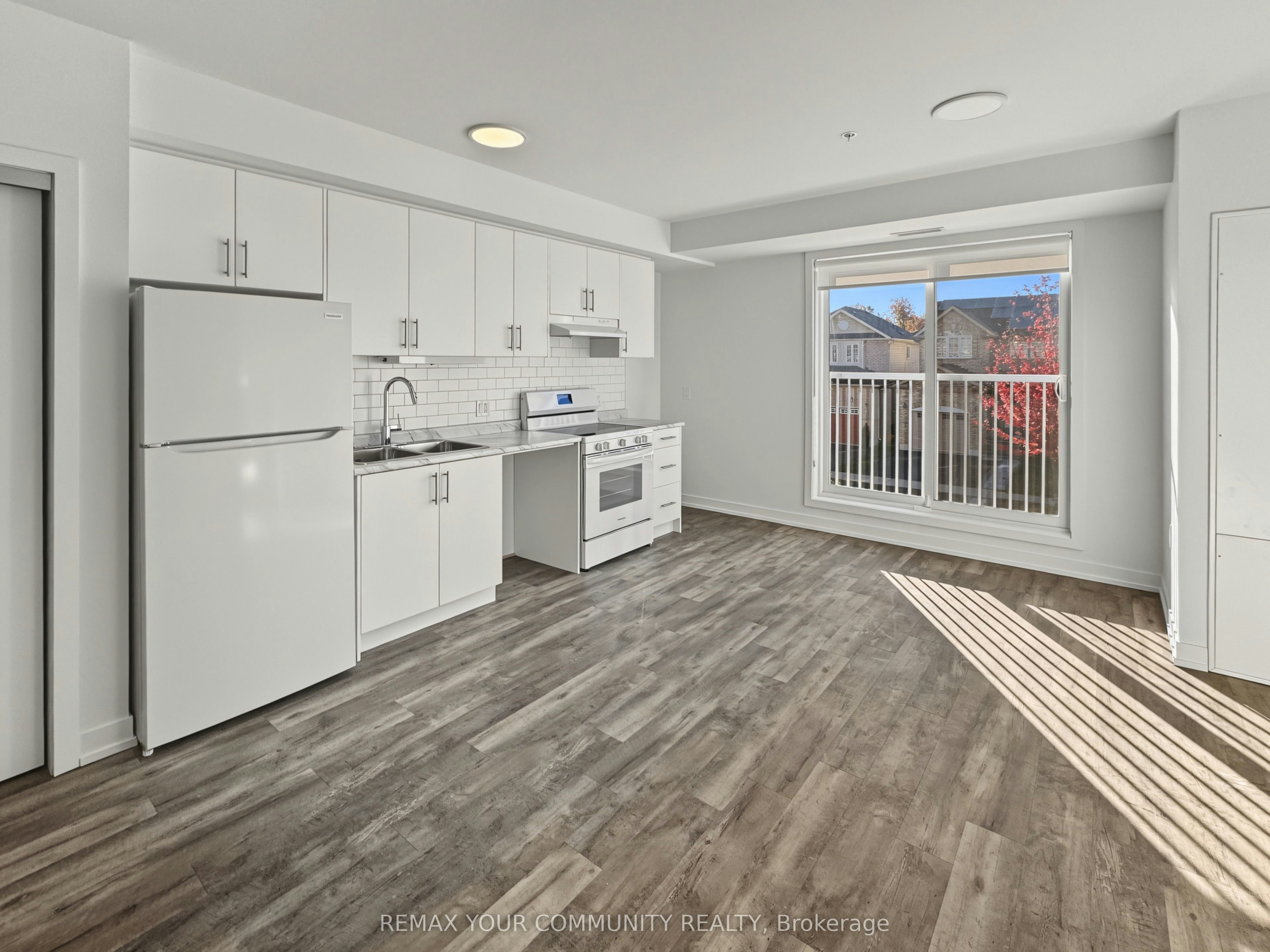 207-1687 Durham Regional Hwy 2 N/A, Clarington, ON, L1E 2R5