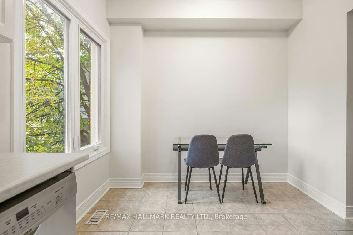 82 Kimberley Avenue, Toronto, ON, M4E 2Z5 - 15