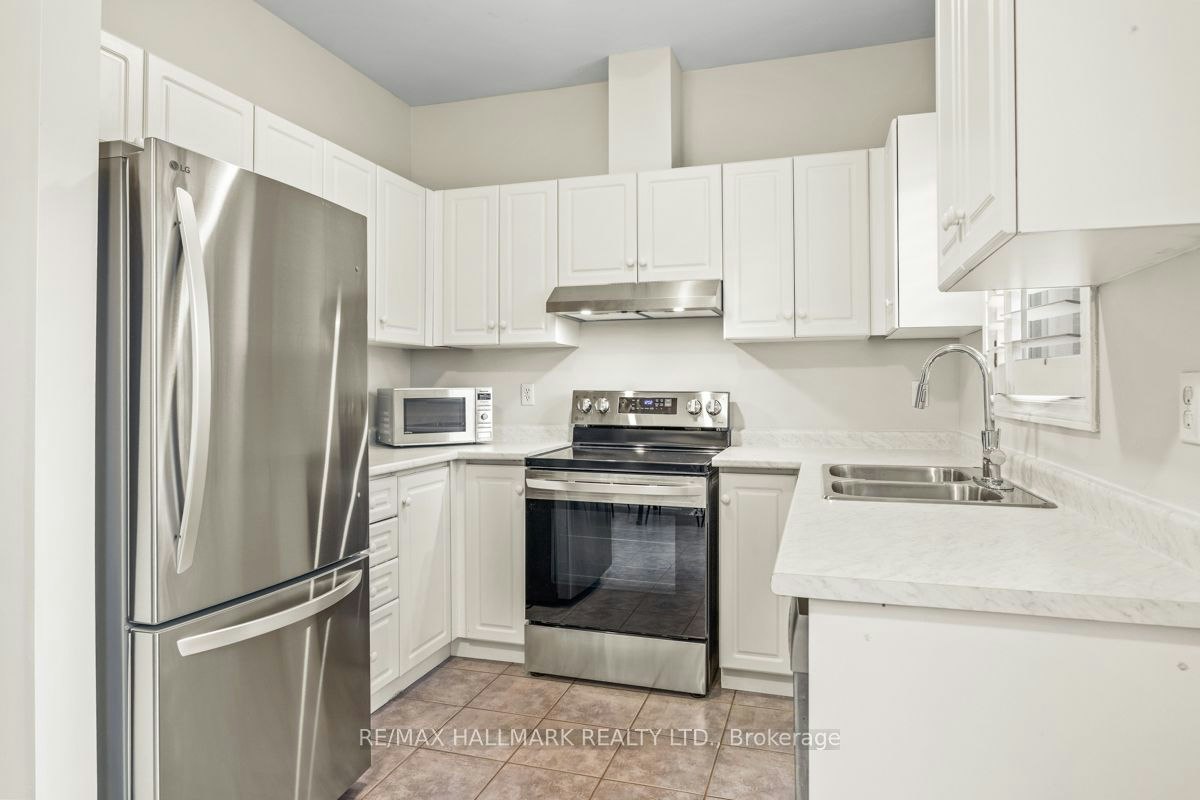 82 Kimberley Avenue, Toronto, ON, M4E 2Z5 - 14