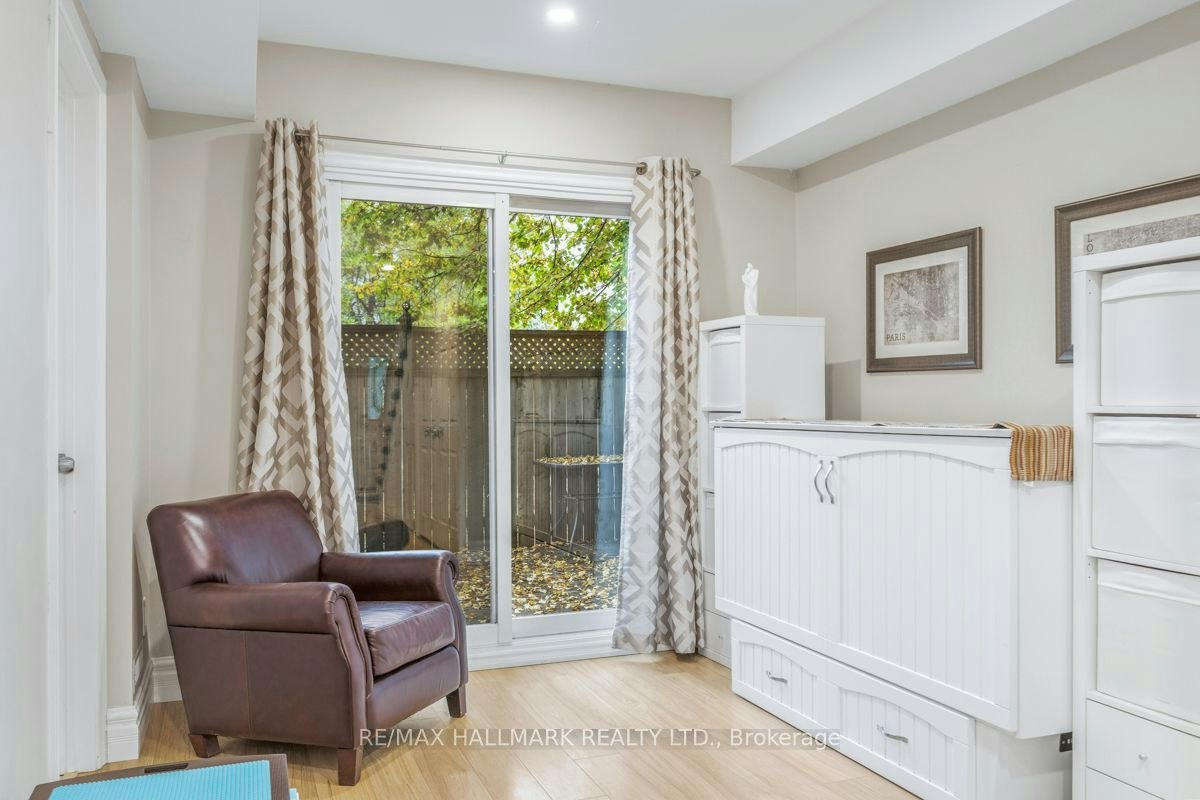 82 Kimberley Avenue, Toronto, ON, M4E 2Z5 - 7