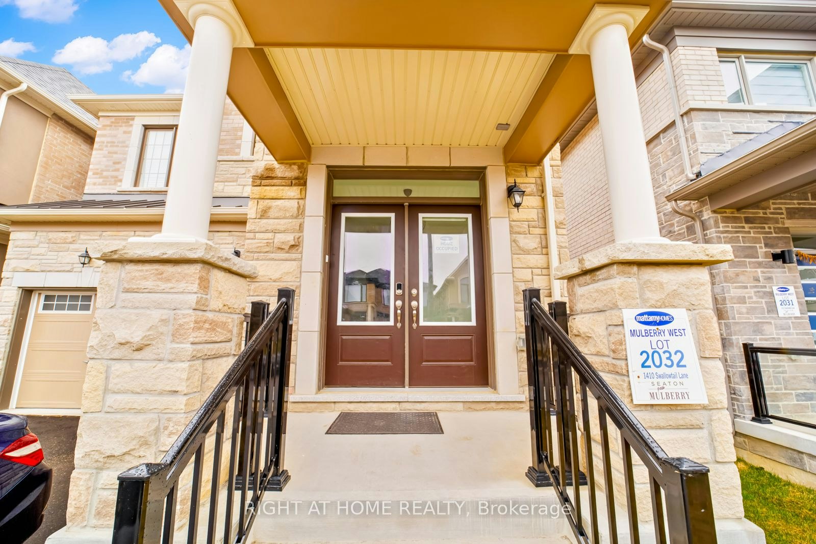 1410 Swallowtail Lane, Pickering, ON, L0H 1J0 - 4