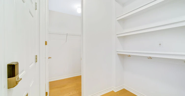 1410 Swallowtail Lane, Pickering, ON, L0H 1J0 - 17