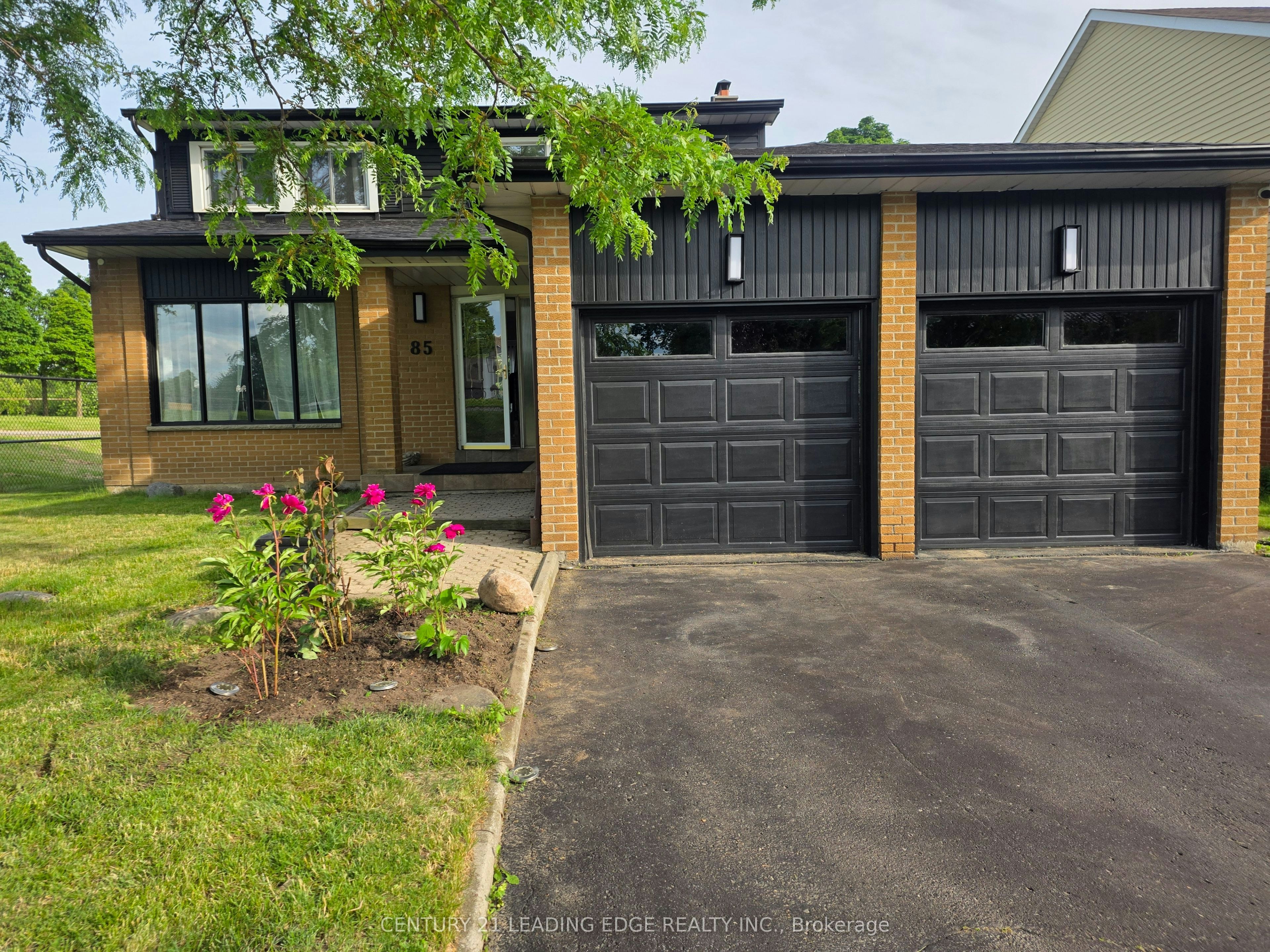 85 Panter Crescent, Ajax, ON, L1S 3T7