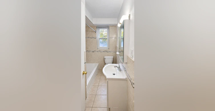 6-2905 St Clair Avenue E, Toronto, ON, M4B 1N5 - 4