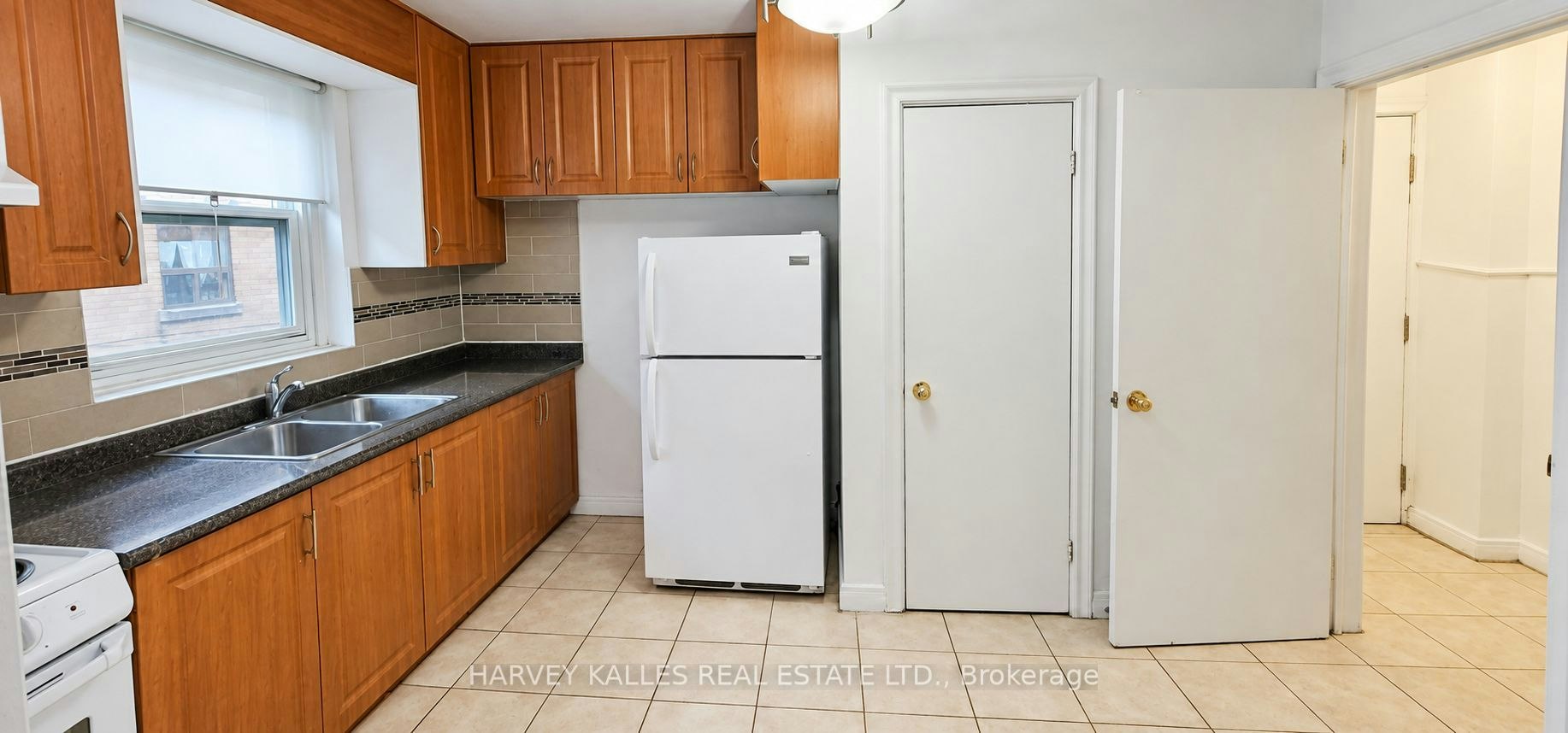 6-2905 St Clair Avenue E, Toronto, ON, M4B 1N5 - 5