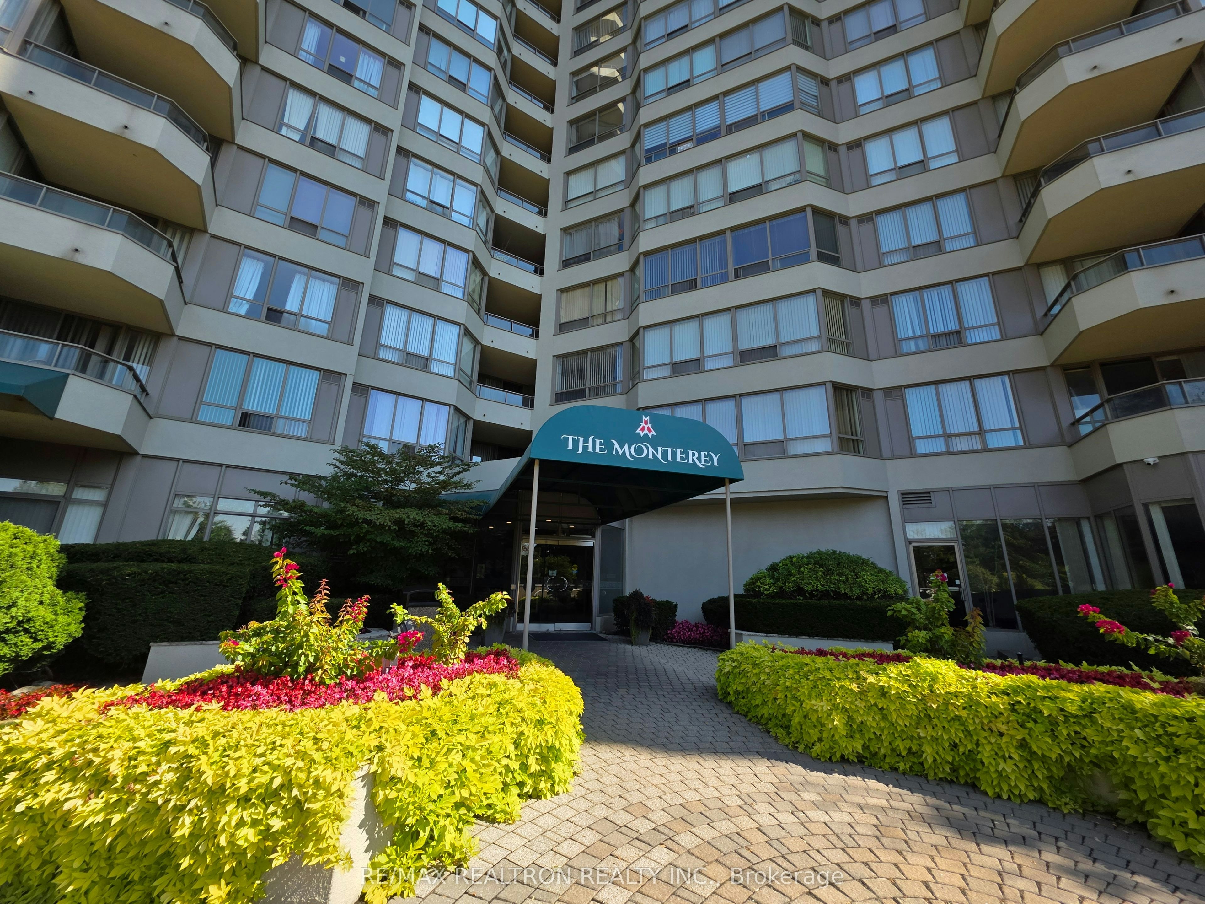 515-175 Bamburgh Circle, Toronto, ON, M1W 3X8