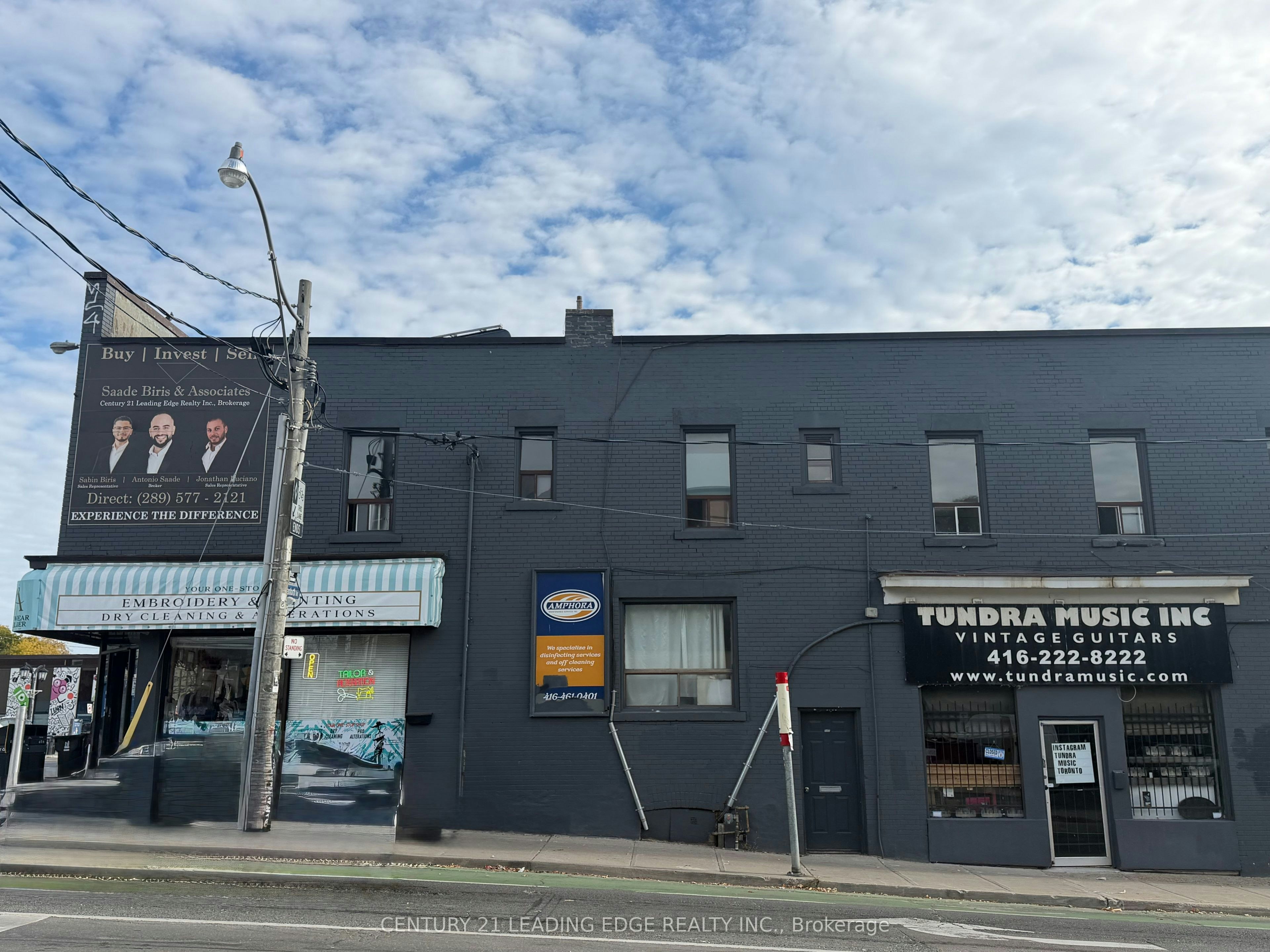 587 Jones Avenue, Toronto, ON, M4J 1L8 - 3