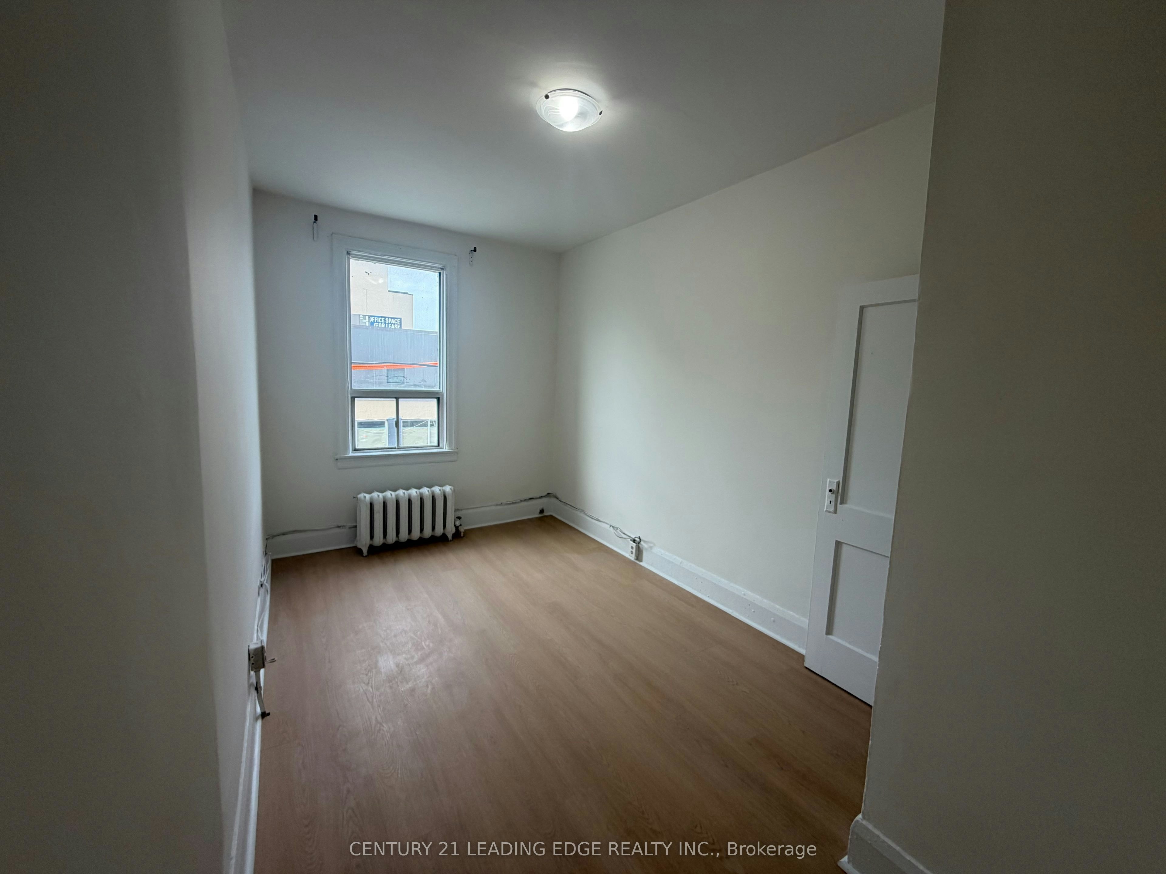 587 Jones Avenue, Toronto, ON, M4J 1L8 - 10