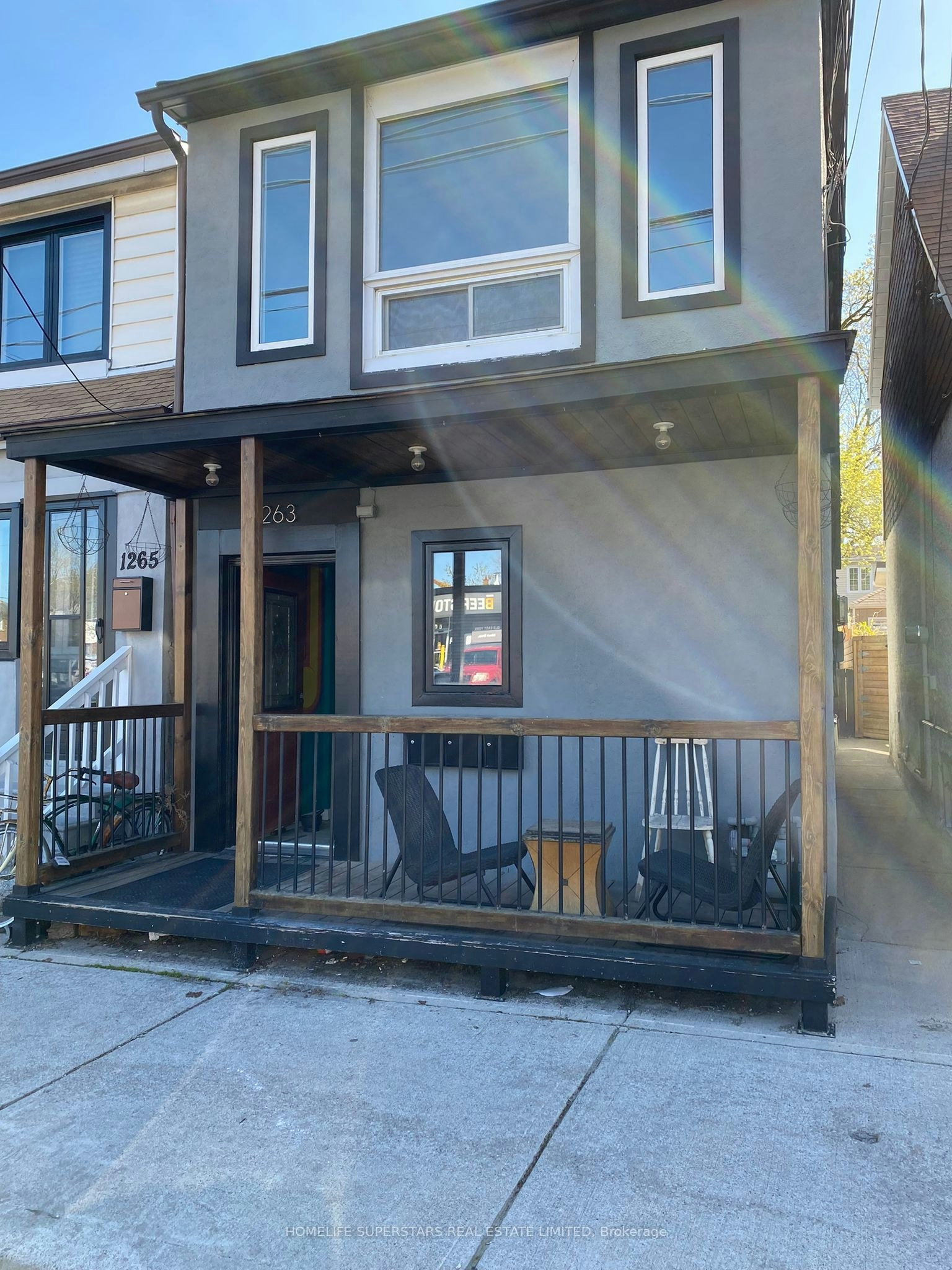 1263 Woodbine Avenue, Toronto, ON, M4C 4E5