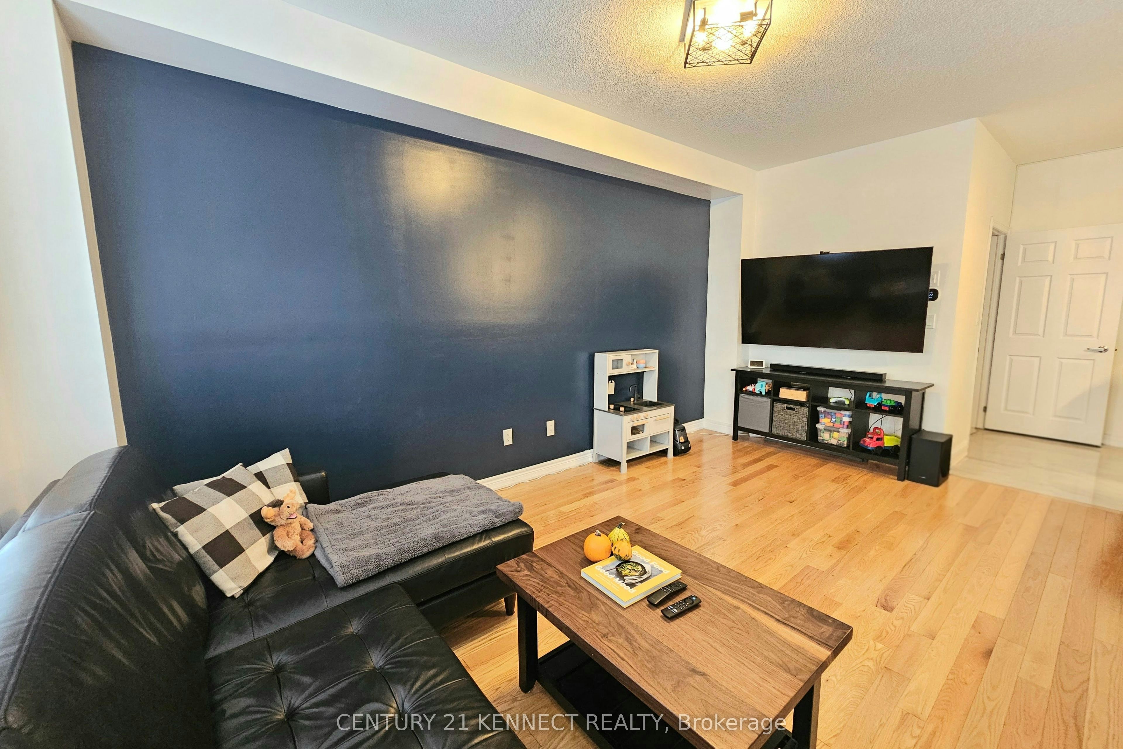 1154 Sepia Square, Pickering, ON, L1X 0H1 - 16