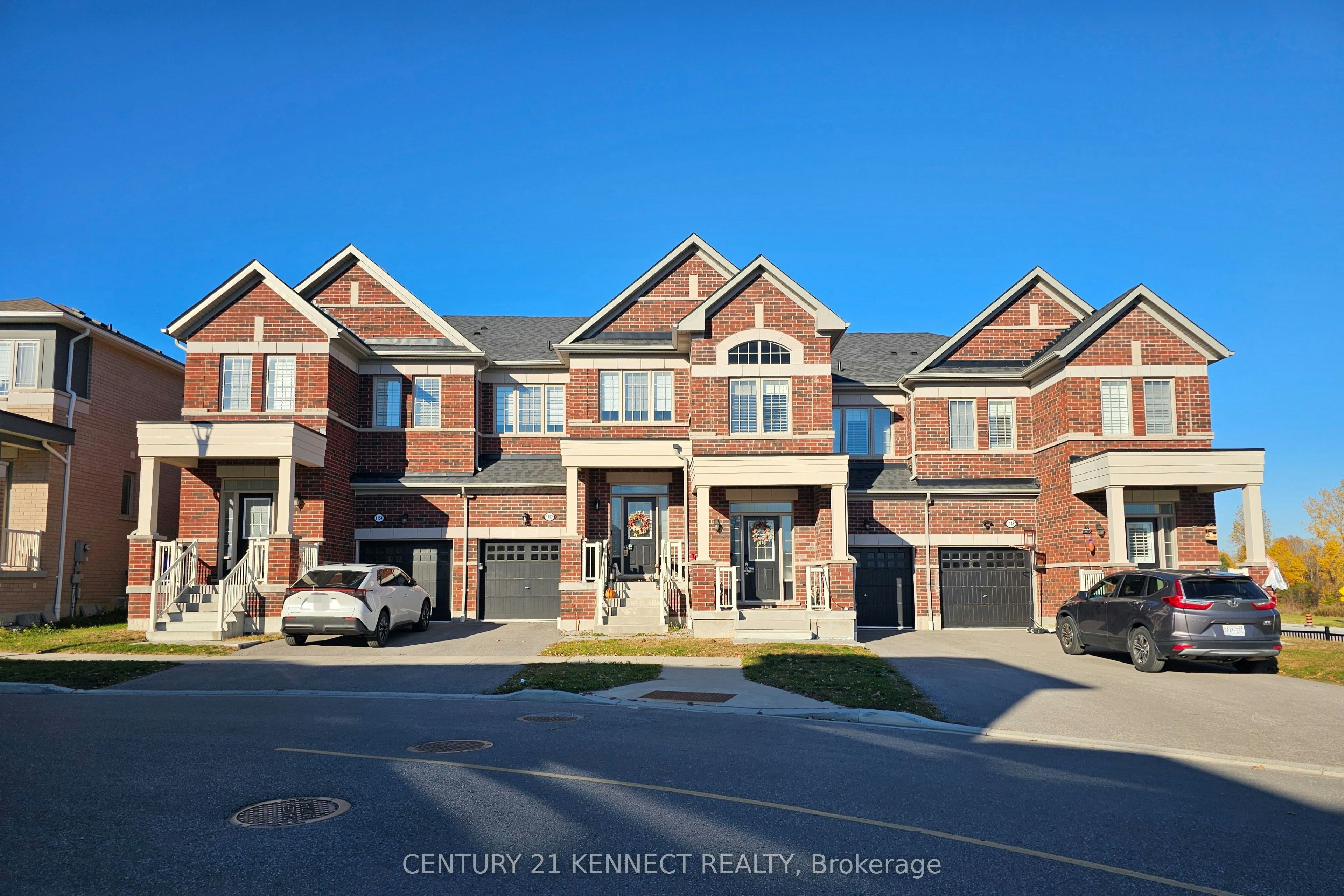 1154 Sepia Square, Pickering, ON, L1X 0H1