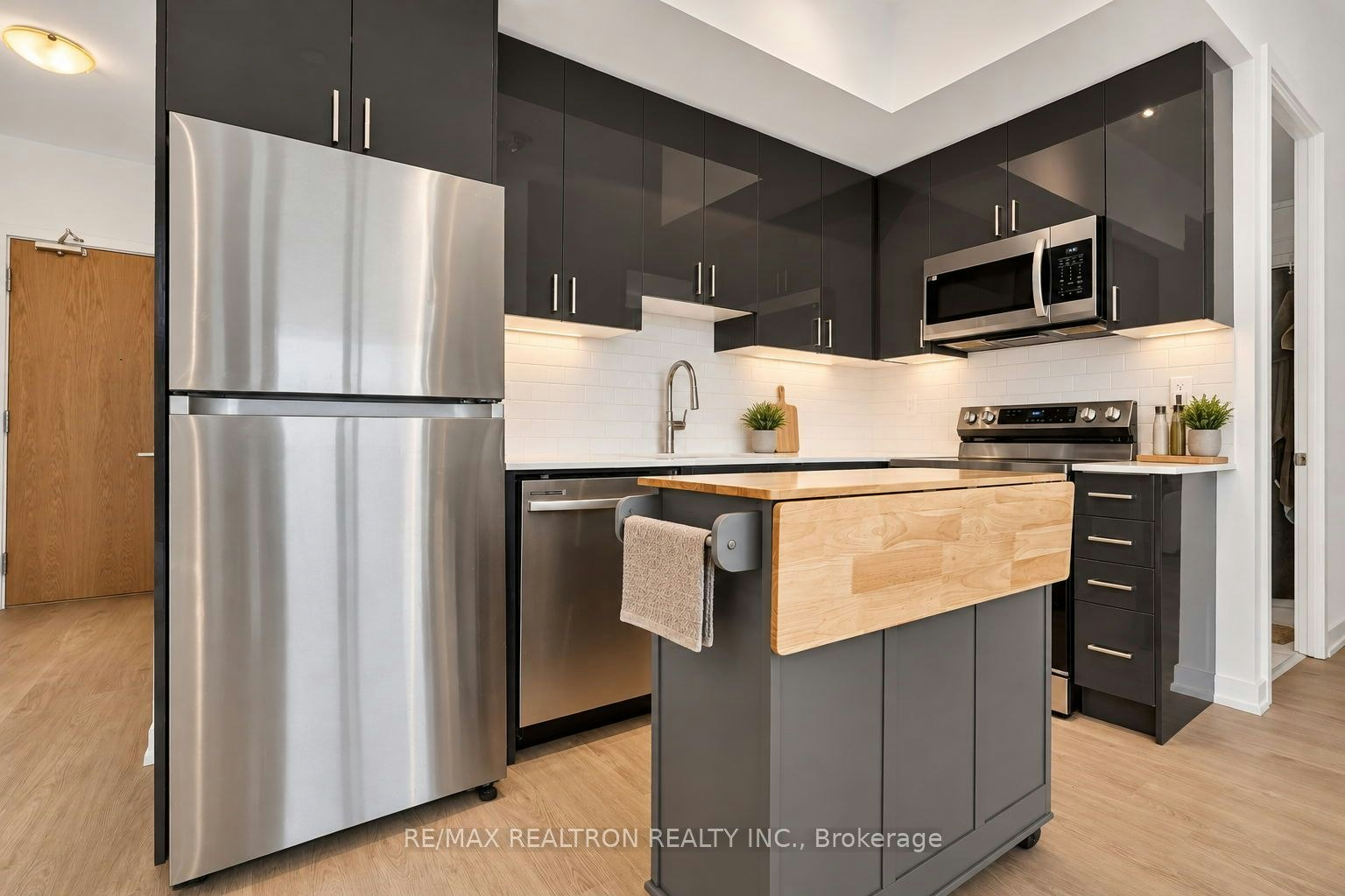 3108-1435 Celebration Drive, Pickering, ON, L1W 0C4 - 9