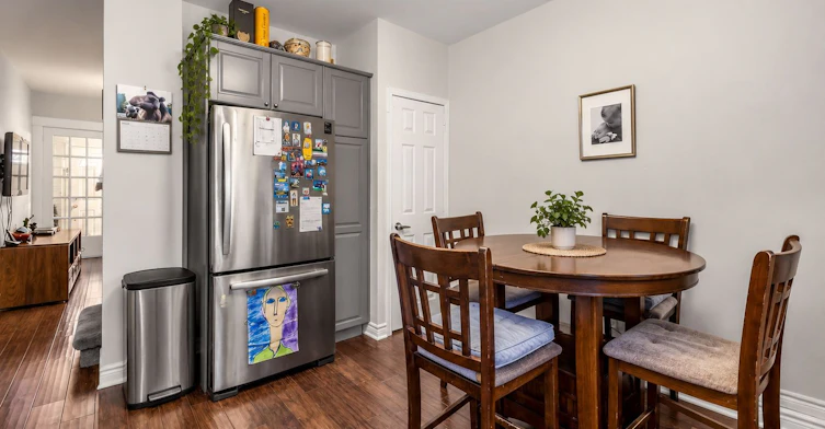 67 Amroth Avenue, Toronto, ON, M4C 4H3 - 8