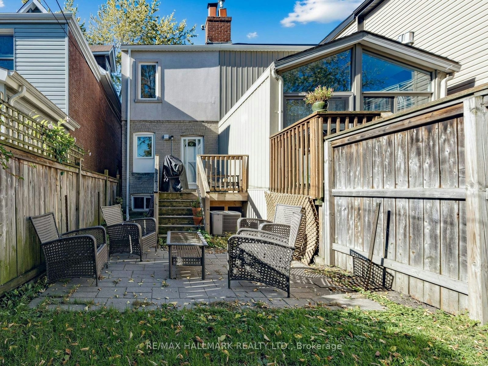 67 Amroth Avenue, Toronto, ON, M4C 4H3 - 26