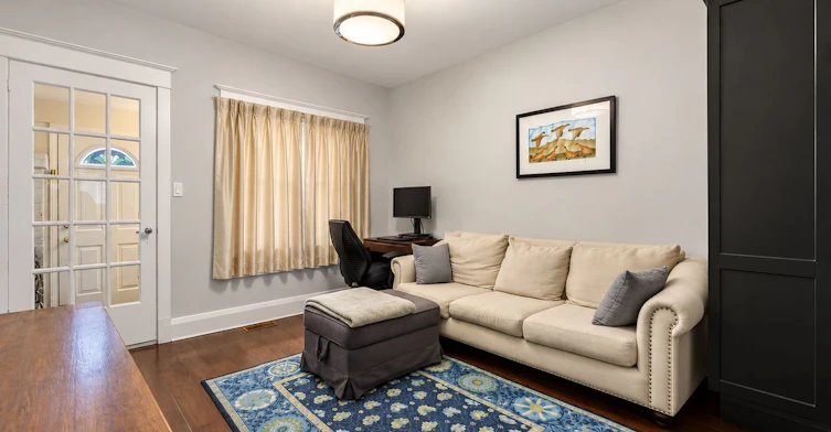 67 Amroth Avenue, Toronto, ON, M4C 4H3 - 6