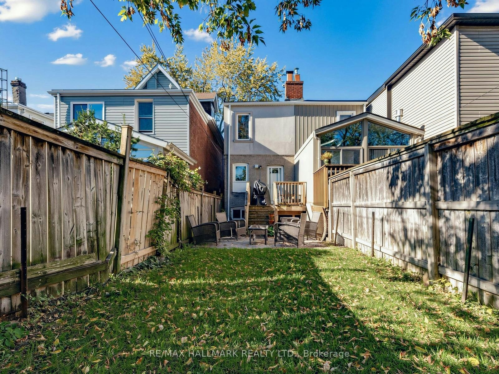 67 Amroth Avenue, Toronto, ON, M4C 4H3 - 25
