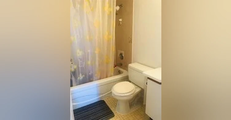 1810-160 Alton Towers Circle, Toronto, ON, M1V 4X8 - 8