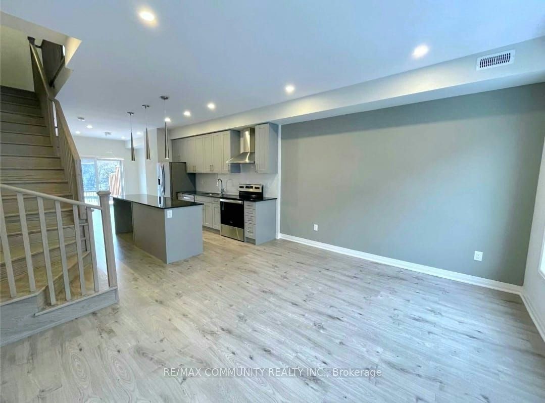 1728 Pleasure Valley Path, Oshawa, ON, L1G 0E3 - 3
