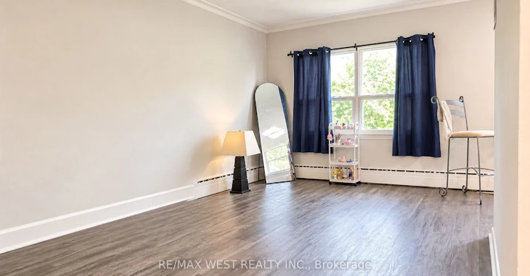 306-1243 Broadview Avenue, Toronto, ON, M4K 2T3 - 5