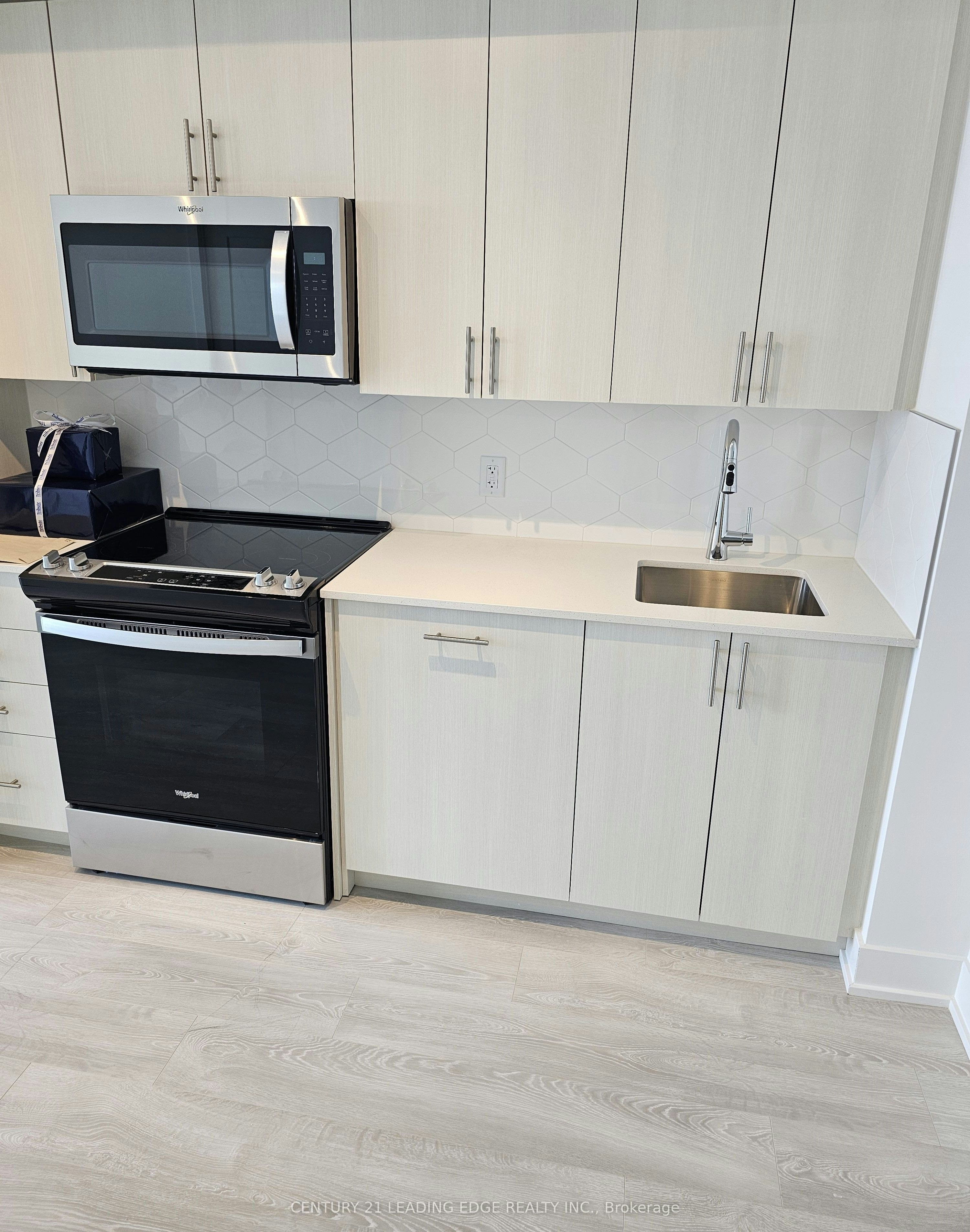 1125-2545 Simcoe Street N, Oshawa, ON, L1L 0W3 - 3