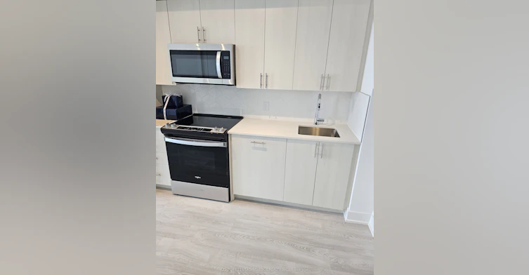 1125-2545 Simcoe Street N, Oshawa, ON, L1L 0W3 - 3