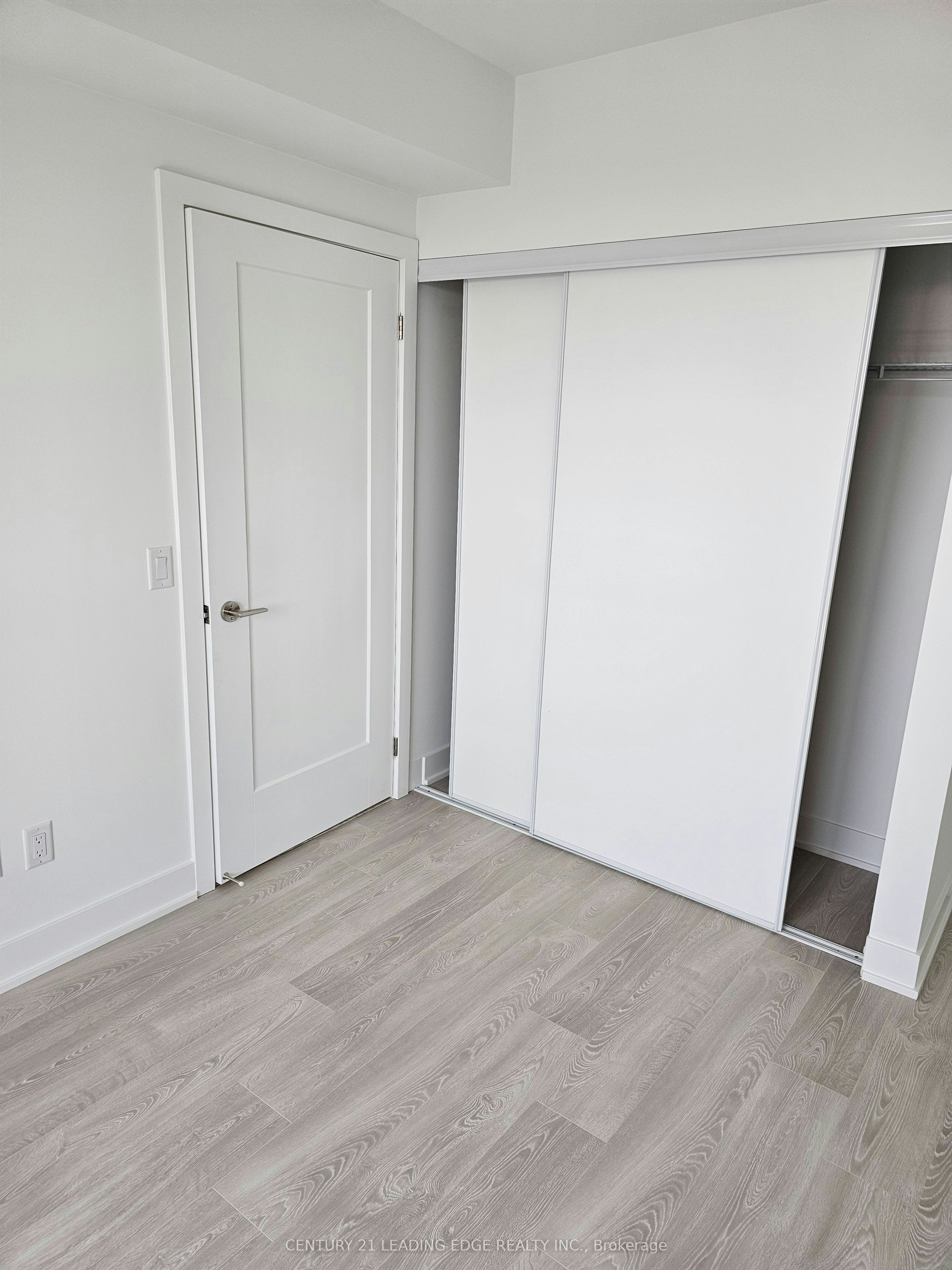 1125-2545 Simcoe Street N, Oshawa, ON, L1L 0W3 - 9