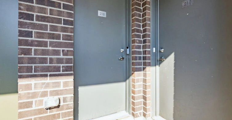 218-1460 Whites Road, Pickering, ON, L1V 1R4 - 3