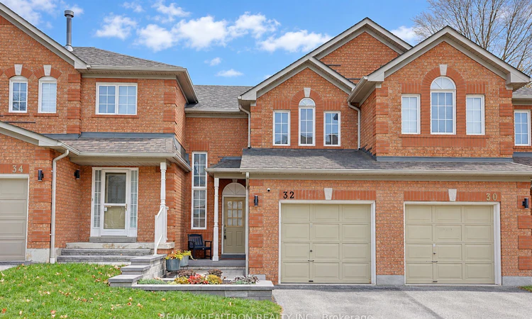 32 Trowell Lane