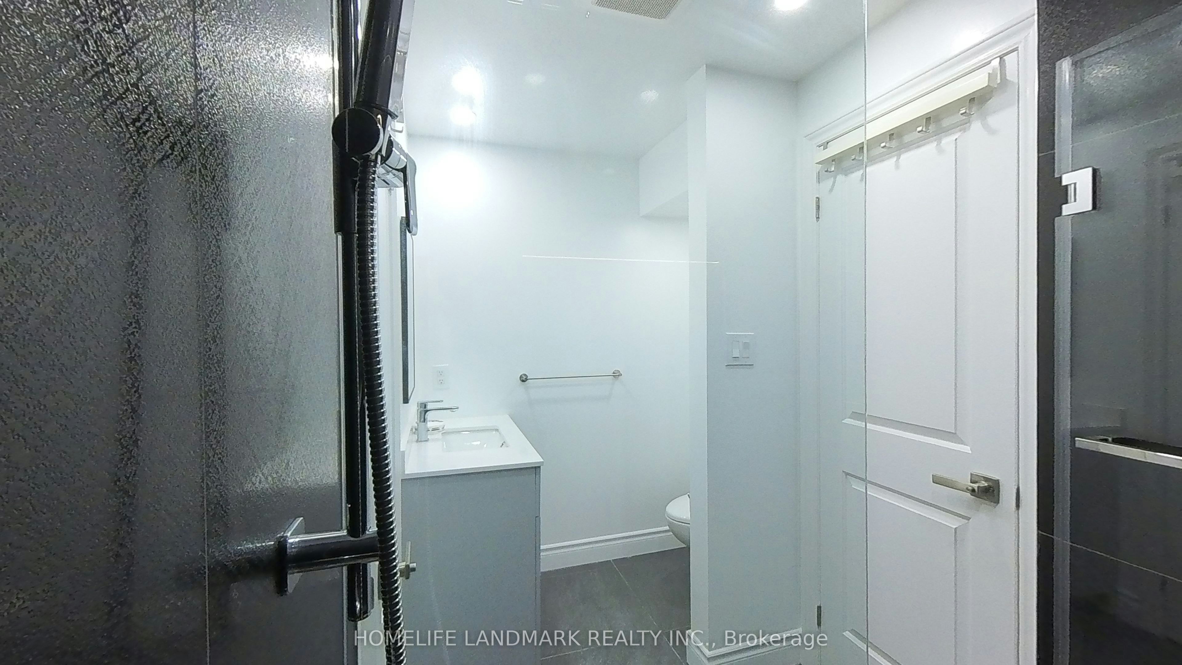970 Greenwood Avenue, Toronto, ON, M4J 4C3 - 17