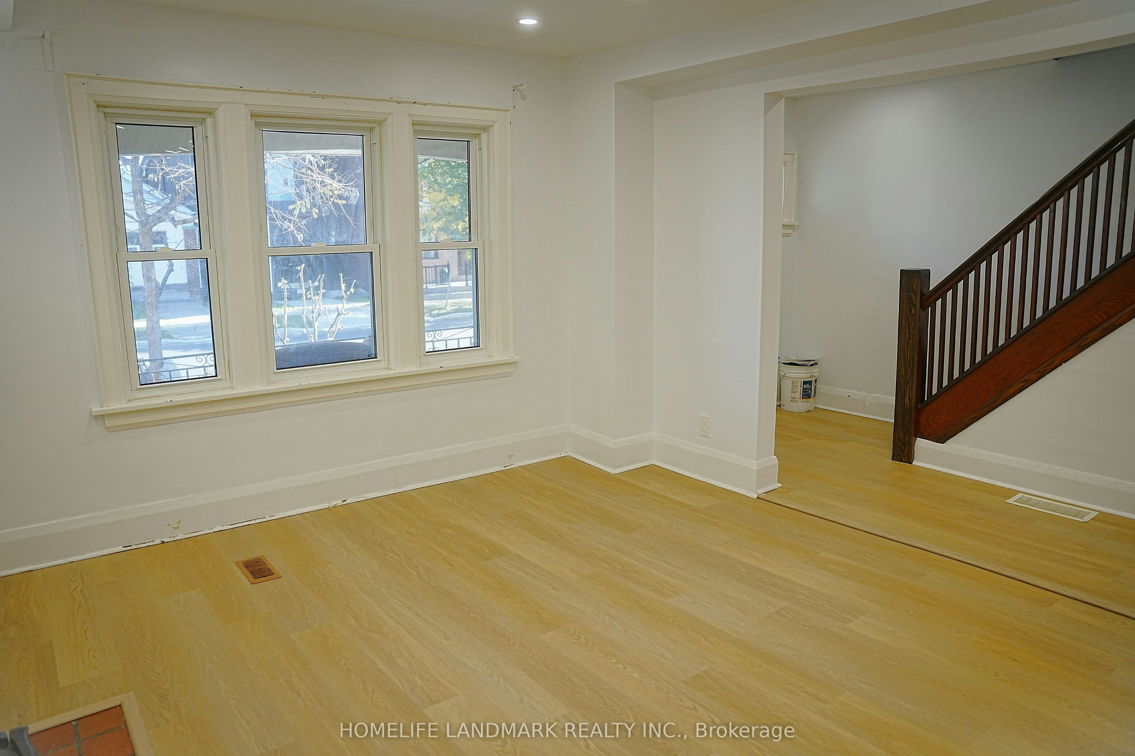 970 Greenwood Avenue, Toronto, ON, M4J 4C3 - 9