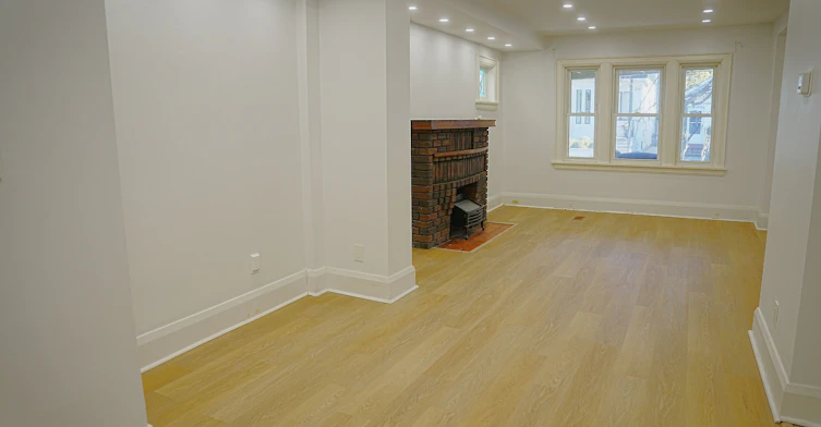 970 Greenwood Avenue, Toronto, ON, M4J 4C3 - 7